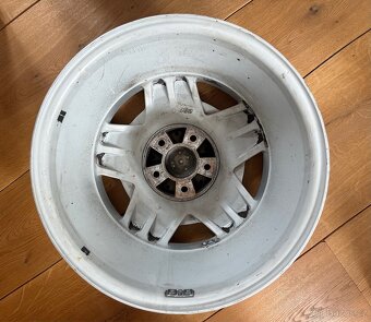 Mercedes Benz AMG Aero 1 17” W201 W124 alu kola - 8