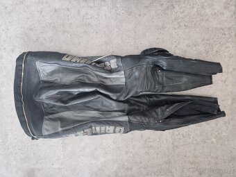 Prodám použitou dvojdílnou kombinézu Dainese - 8