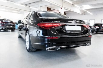 Mercedes-Benz S 580e - 8