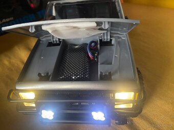 Rc jeep cherwolkee 1/12 - 8