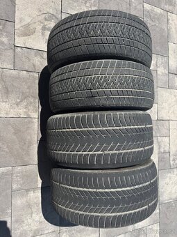 Zimní pneumatiky 2x275/40R22 - 2x315/35R22 - 8