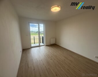 Lysá nad Labem, pronájem 2+kk, 55m2 s balkónem 9m2, garážový - 8