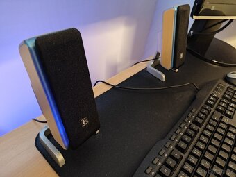 Výkonná sestava (PC+LCD+Klávesnice+Myš+Repro) - 8