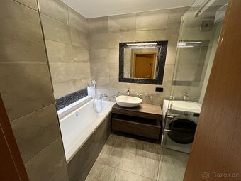 Pronájem bytu 3+kk s balkónem a garáží, 90 m², Opava - 8