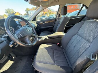 Mercedes-Benz C230 V6 150kw AUTOMAT / NAVI / ALU / - 8