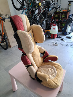 Autosedacka Concord - 8