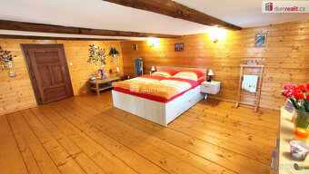 Vesnická usedlost - statek ve výborném stavu 281/3071 m2 - 8