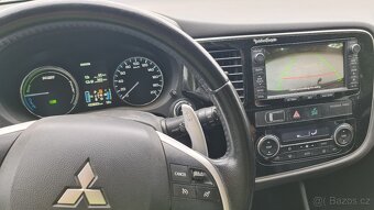 Prodám Outlander PHEV 2,0L "EL" - 8