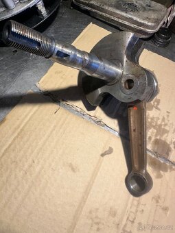 Kliková hřídel MF70 Uloženka - 8