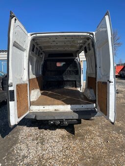 Ford Transit - 8