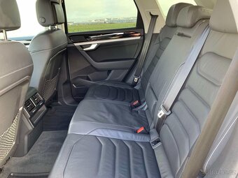 VW Touareg 3.0 TDi 210 kW/DSG/4Motion/Vzduch/Tažné - 8