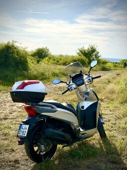 Kymco People GTi 125 – 11 kW, 2013 - 8