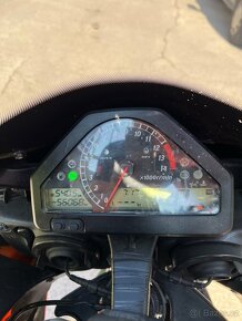 Honda CBR 1000rr repsol (2007) - 8