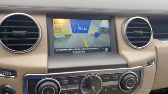 Land Rover Discovery 3.0 HSE SDV6 automat 183kW - 8