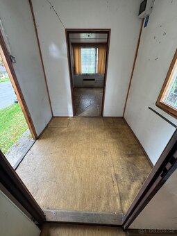 STAVEBNÍ - KANCELÁŘSKÁ BUŇKA 12METRŮ - 8