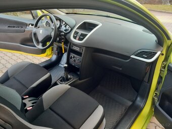 Peugeot 207 1,4i - 8