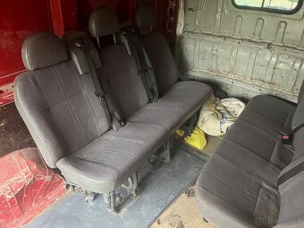 Ford Transit zadní trojsedačka - 8