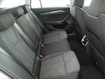 Skoda Octavia 1.4 TSI iV Style Automat ČR - 8