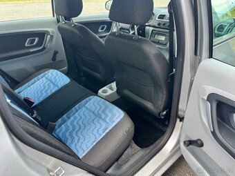 Škoda Fabia 1.4i 16V 63kw TEMPOMAT El. okna 84 000km KLIMA - 8
