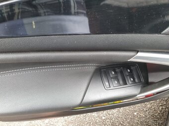 Opel Insignia - 8