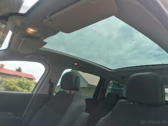 Prodám Peugeot 5008 2.0HDi,110kw - 8