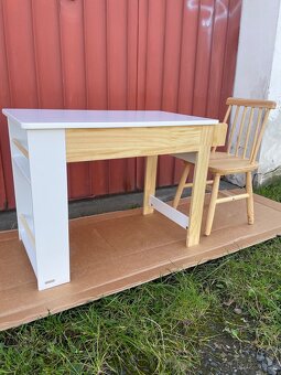 Dětský psací stůl + židle Kave Home - 8