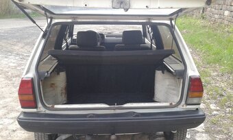 Volkswagen polo 1.4 D combi - 8