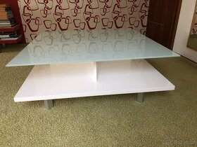 DESIGNOVÝ KONFERENČNÍ STOLEK LAKOVANÝ VYSOKÝ LESK - 8