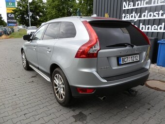 Volvo XC60 2,4 D5 AWD 4x4 - 8