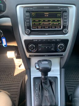 Škoda Octavia RS 2.0 TDI DSG | Kombi | ČR | - 8