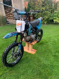 Pitbike stomp KZR 125 - 8
