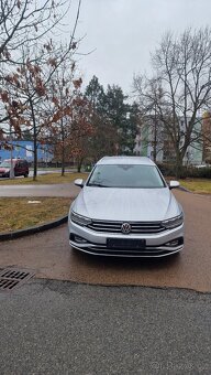 Volkswagen Passat - 8