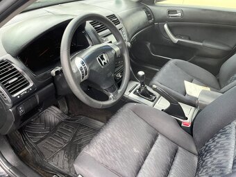 Honda Accord kombi 2.0 VTEC - 8
