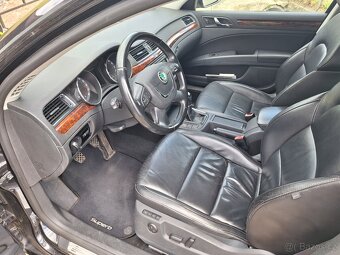 Superb 2.0Tdi 103kw Elegance 2011,Výborný stav bez koroze. - 8