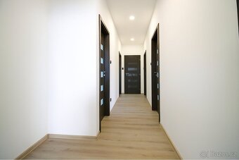 Moderní nízkoenergetický rodinný dům 4+kk, 129 m2 – Sloup v  - 8