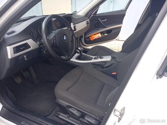 Prodám BMW 318i, r.v. 12/2011 - 8
