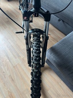 Prodám horské kolo Apache - 8