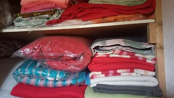 Deky,záclony,povlečení,přehozy,ložní povlečení,závěsy,polštá - 8