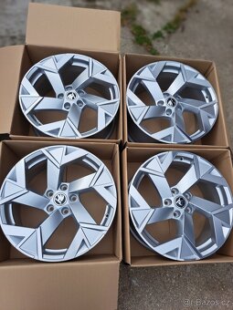 Alu kolo Škoda TRISULI R18 - 8