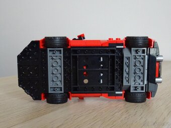 LEGO Speed Champions 76895 Ferrari F8 Tributo - 8