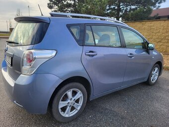 Toyota Verso 1.8i benzín, 108 kW, r. v. 2011 - 8