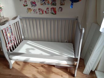 Dětská postýlka - 8