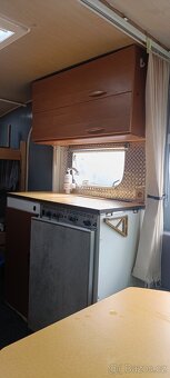 Karavan CI-WILK sport 435, 1979 - 8