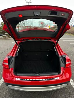 Mercedes-Benz GLA 200D 4MATIC, automat, ČR, pěkný stav - 8