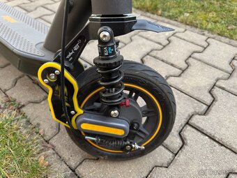 Elektrokoloběžka Ninebot G30 Max - 8