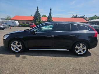 VOLVO V60 2012 T6 224 kW AWD 4x4 R-DESIGN,NAVI,PARK.KAMERA - 8