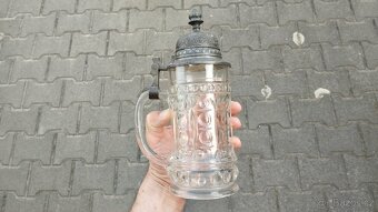 Starý sklěněný korbel do vaší sbírky. Výška 24cm, klrásný - 8