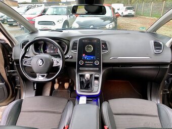 Renault Grand Scenic IV Intens dCi 130 rok 05/2017 - 8
