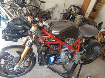 Predam ducati 999s - 8