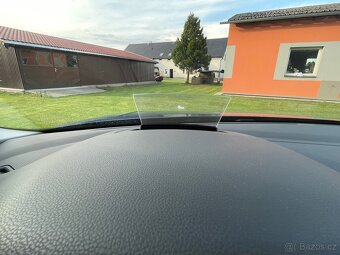 Volkswagen Tiguan - 8